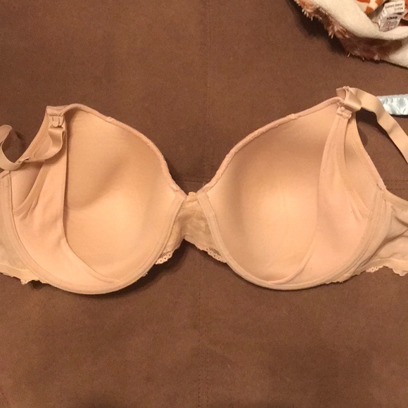 Nursing Bra - Picture 2 of 3